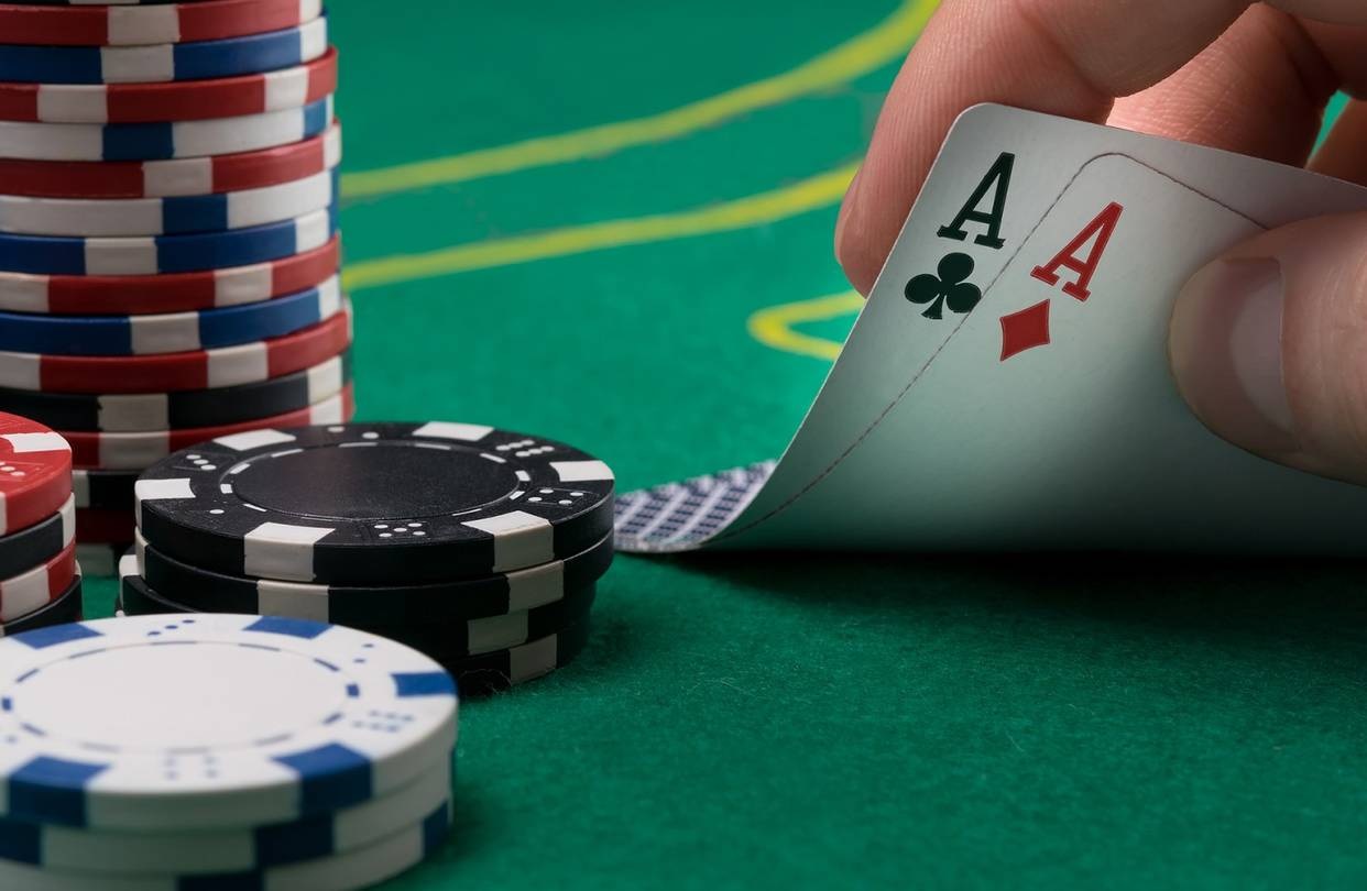 Play Online Poker Safely